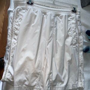 Lululemon men shorts